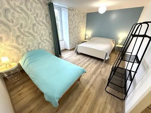 度假居 2 A 5 Personnes Au Coeur De La Nature *